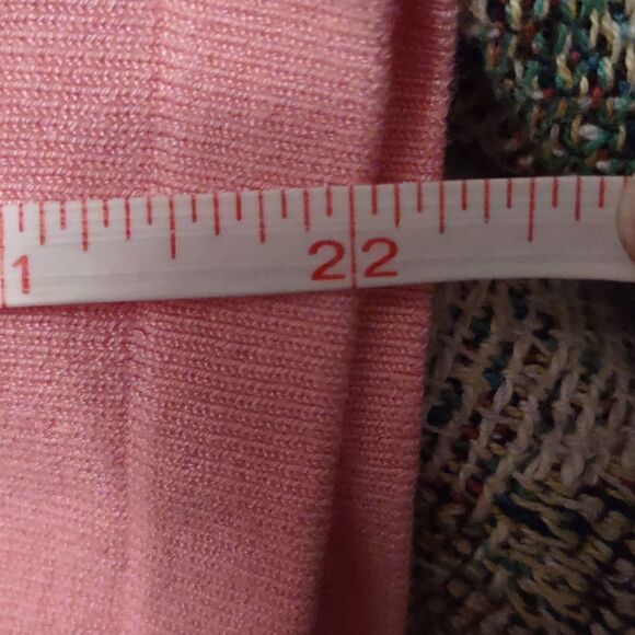 New with tags Apostrophe Women's S classic pink cardigan lightweight super soft - Picture 9 of 10